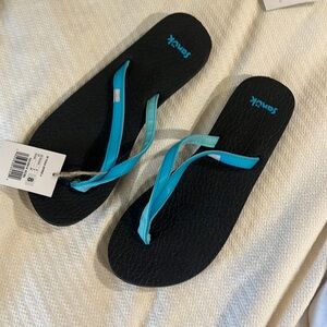 Sanuk Womens yoga spree 4 women’s flip flops
